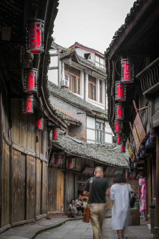 Huanglongxi Ancient Town (黄龙溪镇) (chengdu) - Balukoo Travel Blog